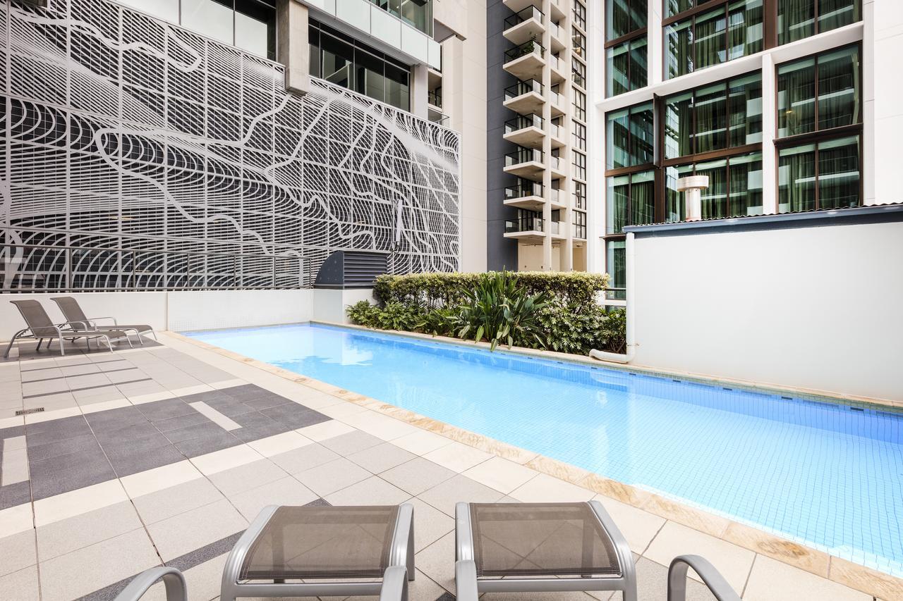 Apartments @ 212 Margaret Бризбейн Екстериор снимка