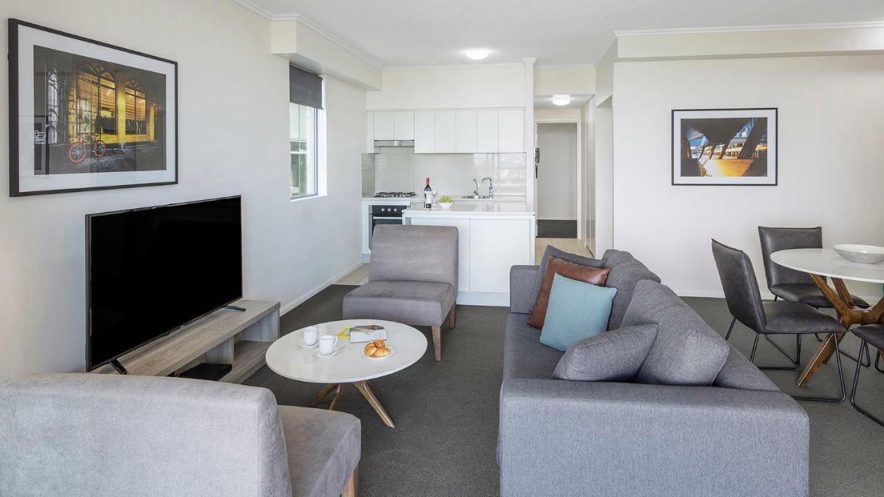 Apartments @ 212 Margaret Бризбейн Екстериор снимка